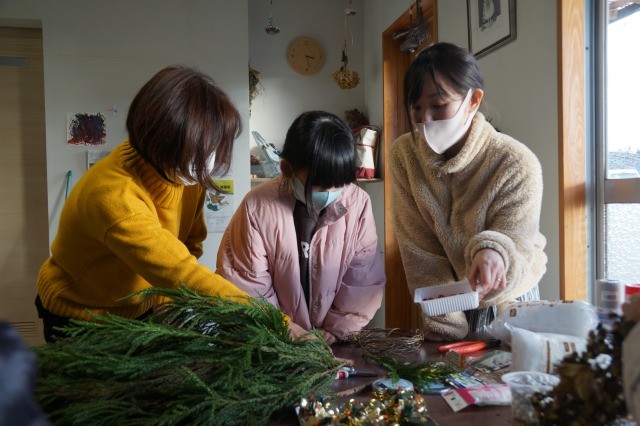 教室生とリースづくり