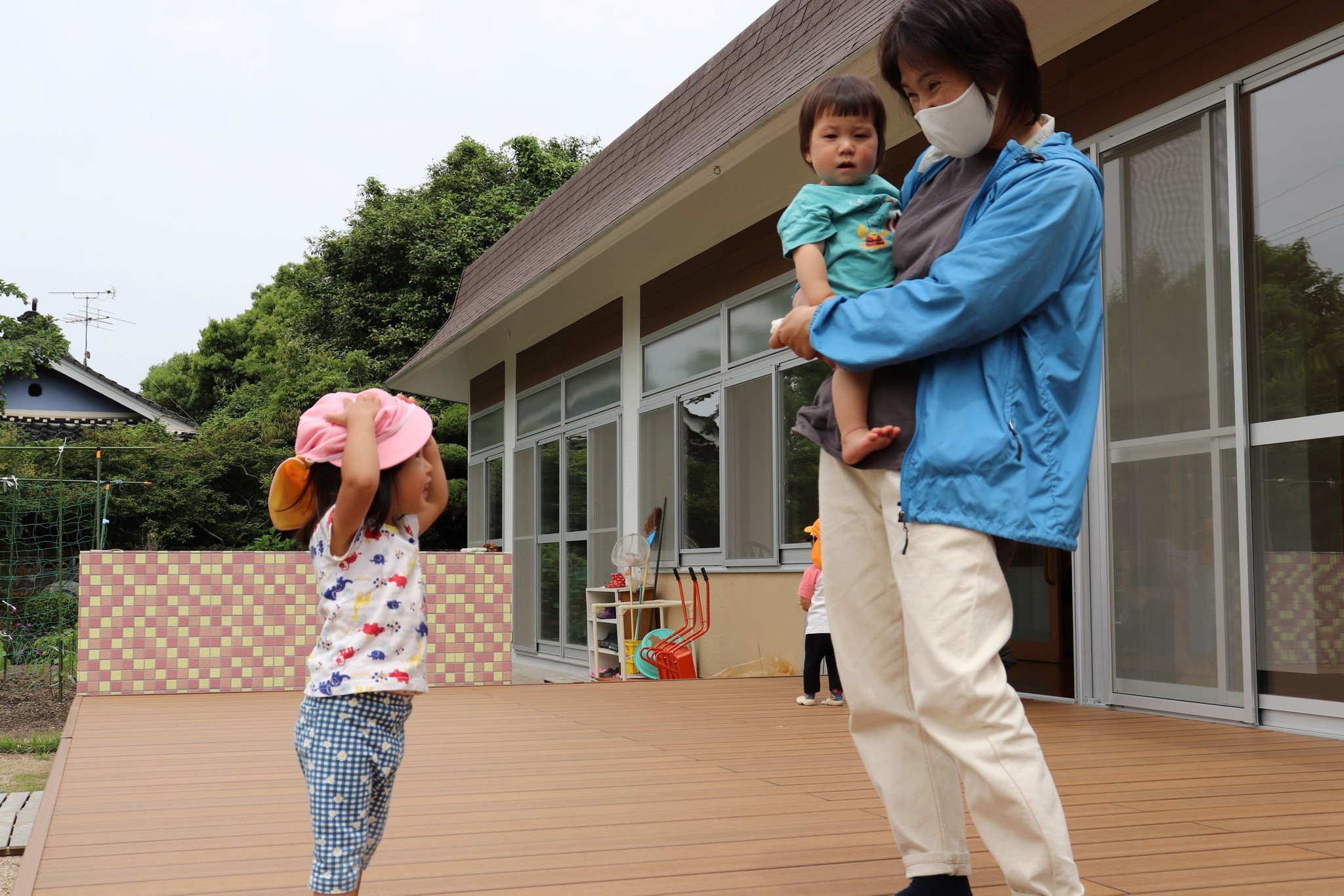 子どもと接…る貝原さん