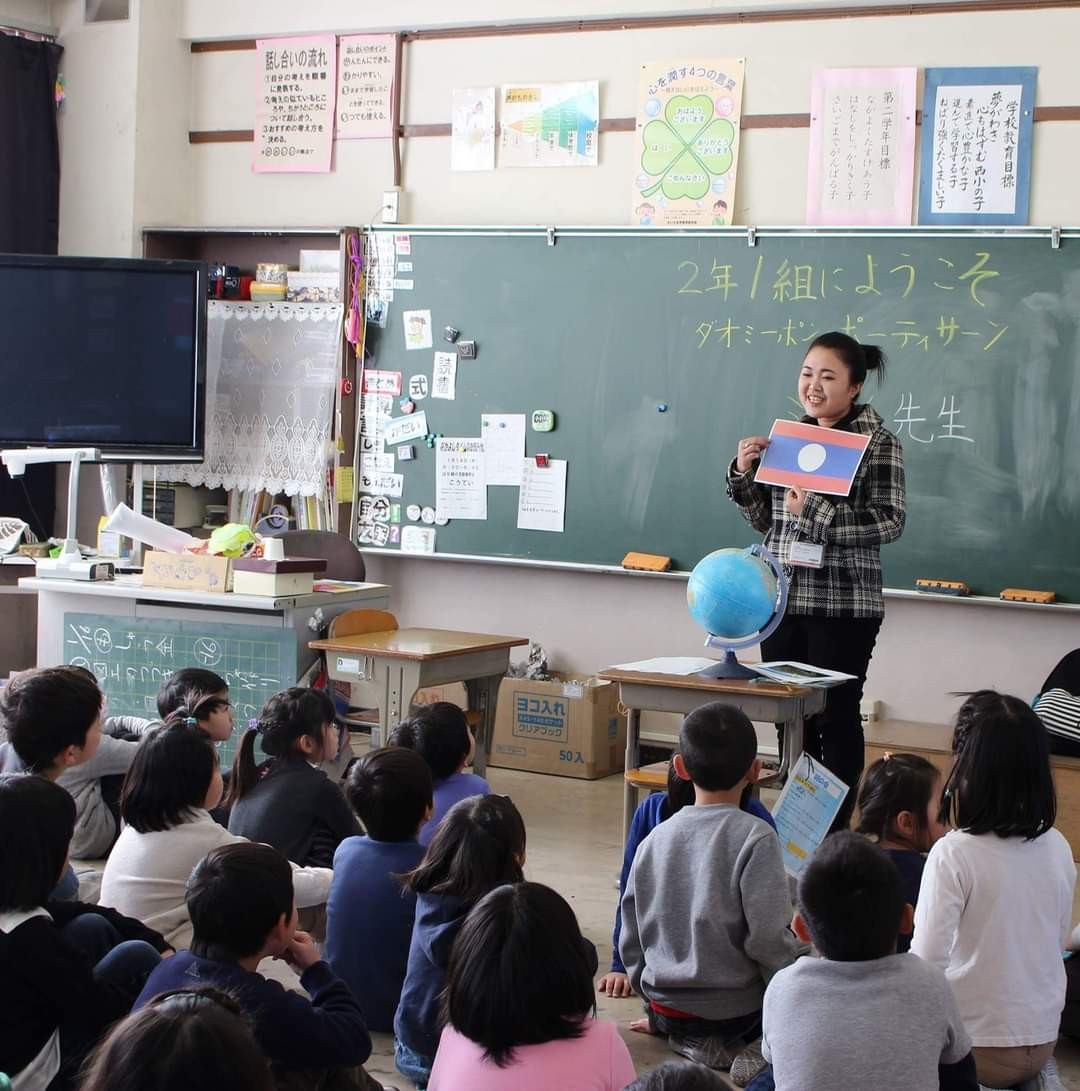 海外日本語…ている様子