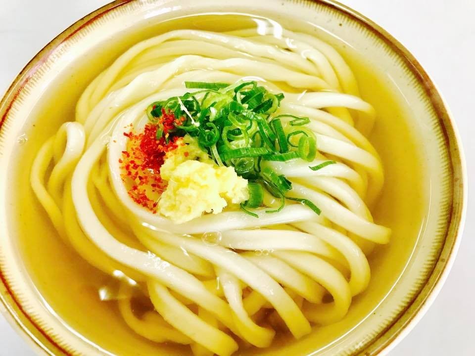 かけうどん…は別料金。