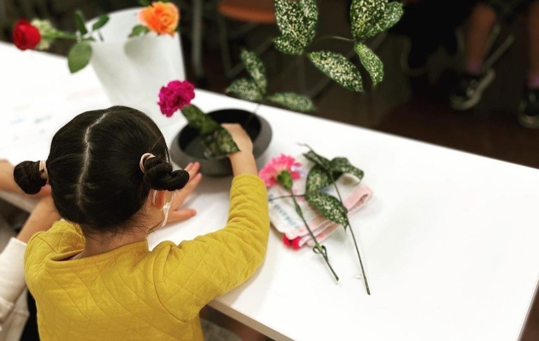 生け花を通した‟花育”にロスフラワーを活用　子どもの「心を育む」挑戦